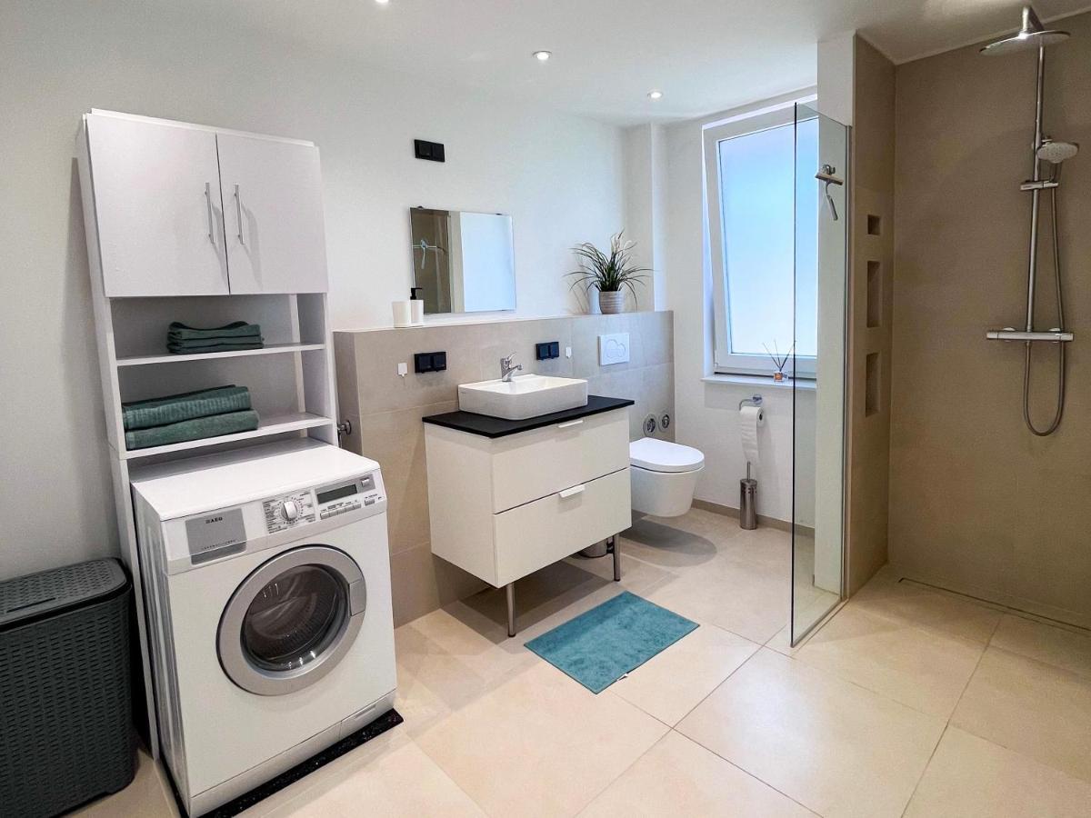 Helle und gemütliche Ferienwohnung in Lorsch Exterior foto