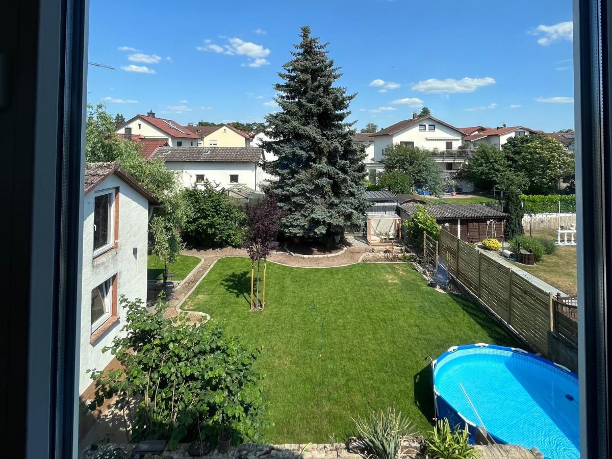 Helle und gemütliche Ferienwohnung in Lorsch Exterior foto